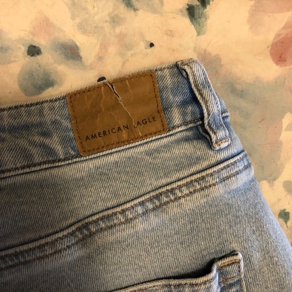 American Eagle Strigid Straight Leg Jeans - Picture 3 of 4